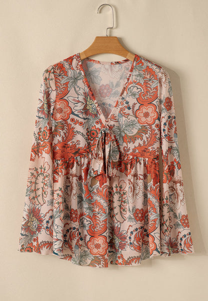 Classic Vintage Blouse with a Flattering Fit