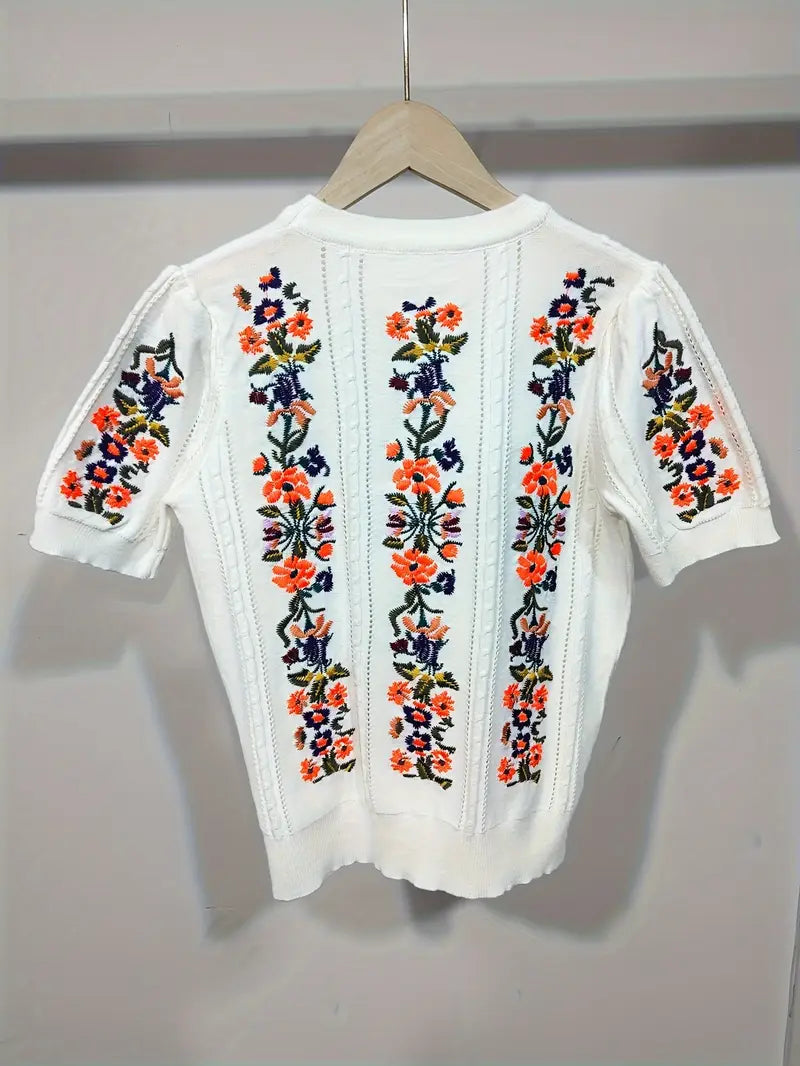 Elegantly Styled Top for Everyday Wear