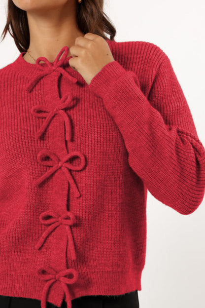 Gracefully Styled Cardigan for Any Occasion