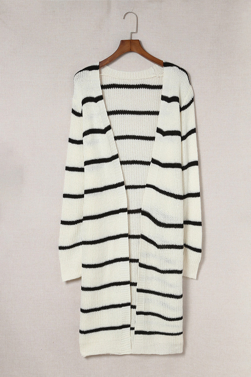 Effortlessly Elegant Cardigan with a Timeless Design