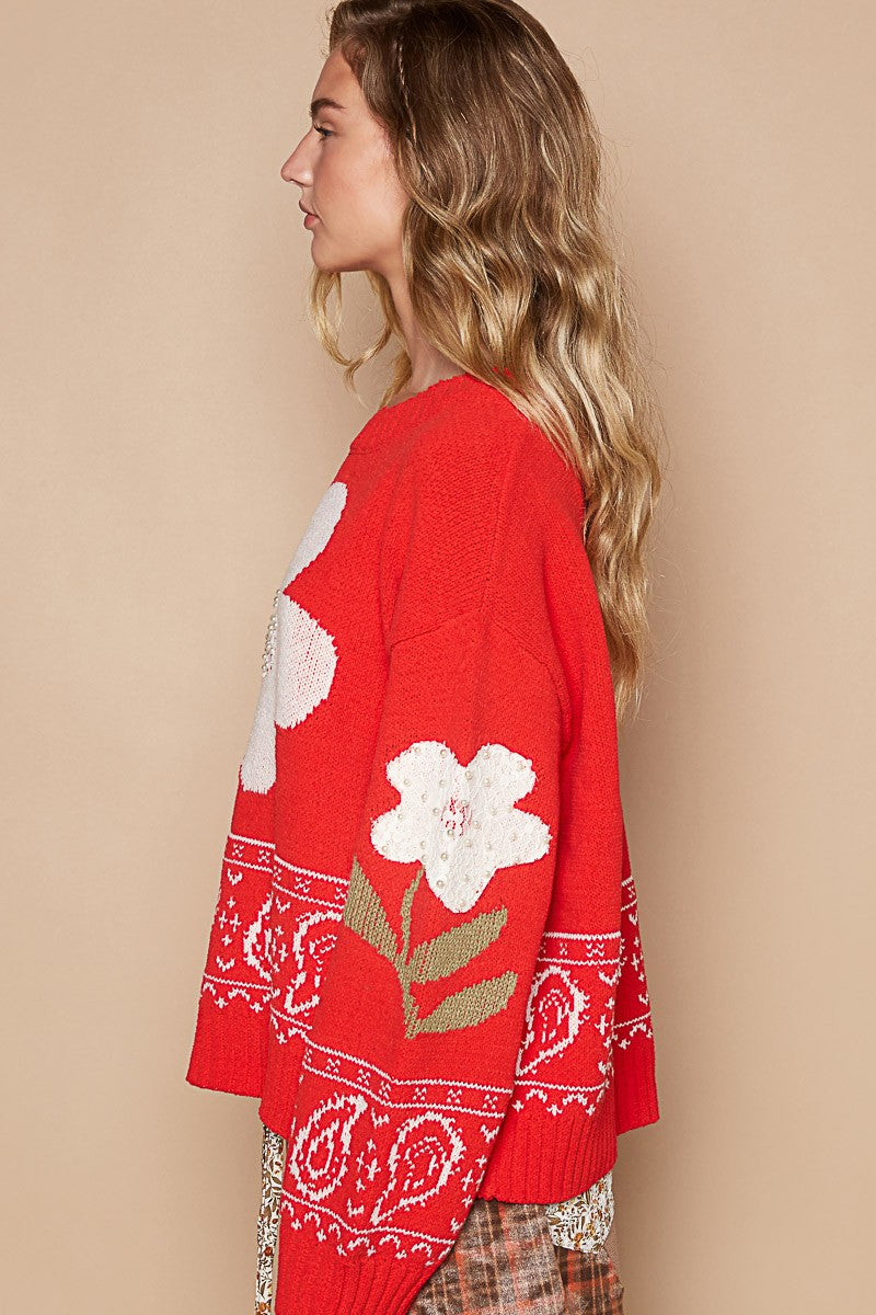 Well Tailored Sweater with a Graceful Silhouette