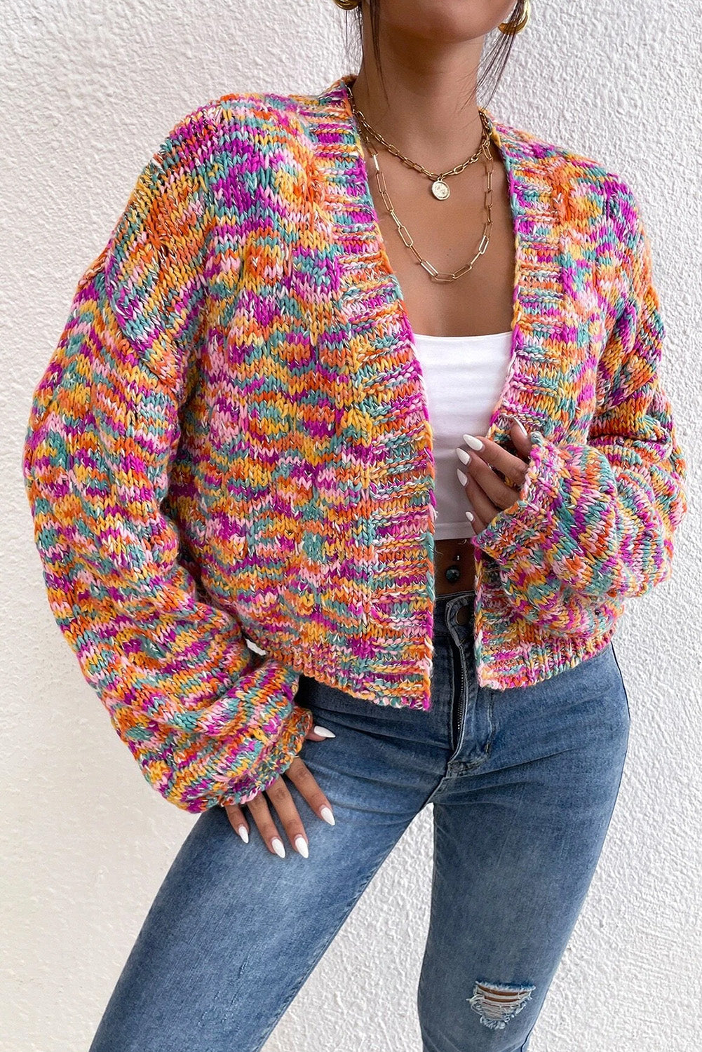 Well Tailored Cardigan with a Graceful Silhouette