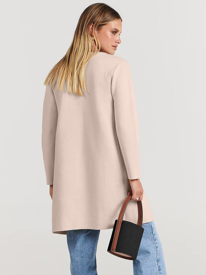 Well Tailored Jacket with a Graceful Silhouette