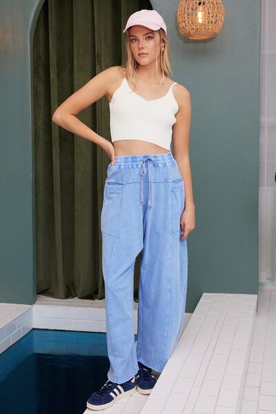Polished Trousers with an Effortless Classic Look