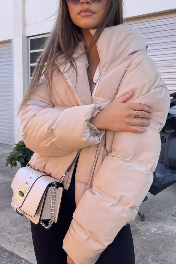 Elegantly Styled Coat for Everyday Wear