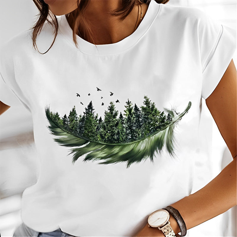 Well Tailored T-Shirt with a Graceful Silhouette