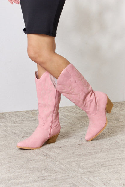 Chic Orthopedic Boots with Unique Design