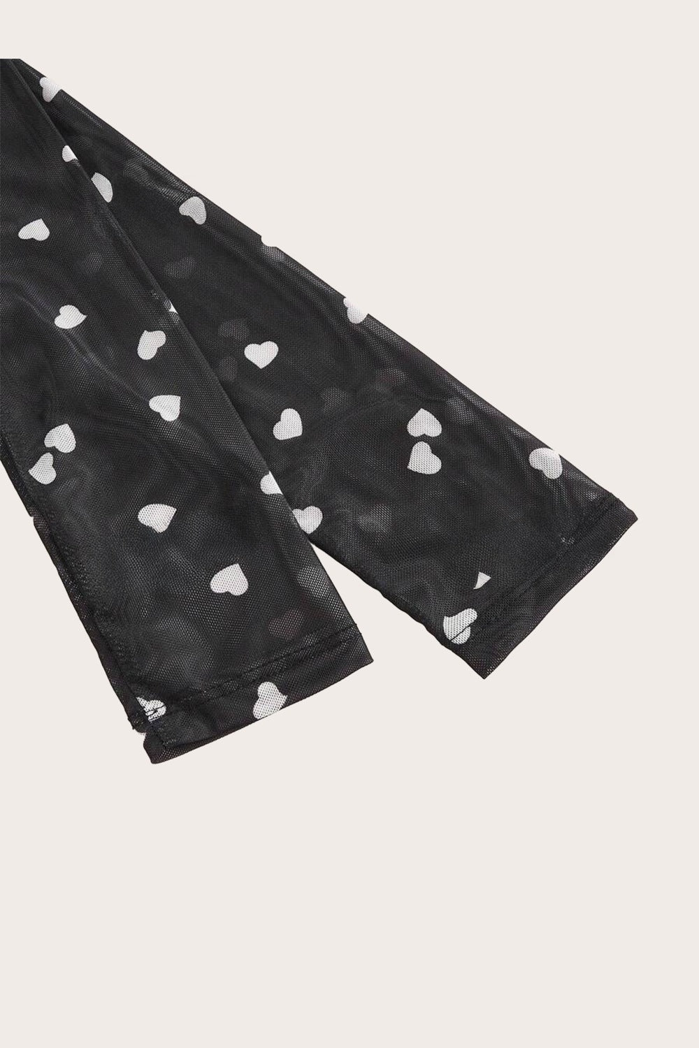 Effortlessly Elegant Garment with a Timeless Design