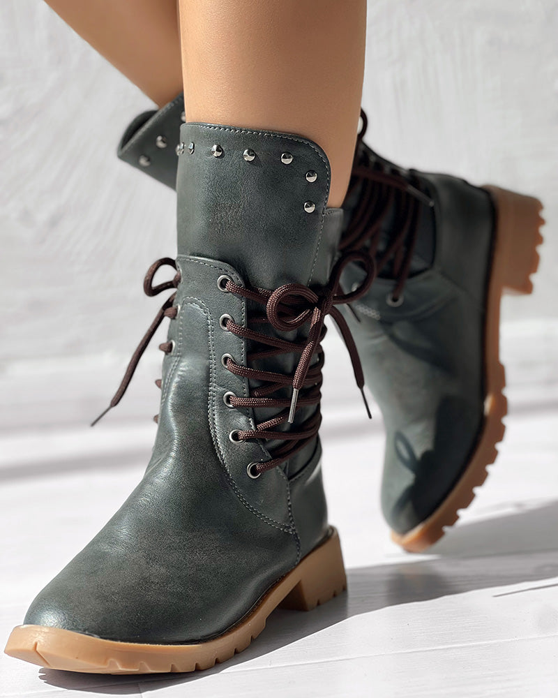 Graceful Orthopedic Boots for Modern Look