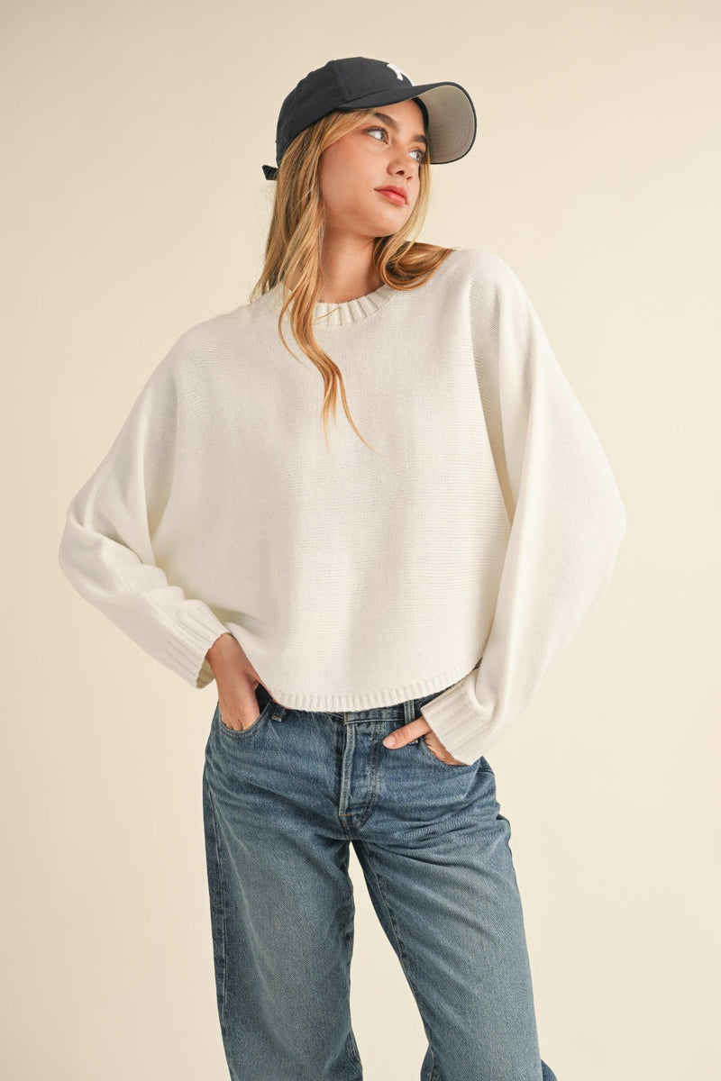 Well Tailored Sweater with a Graceful Silhouette