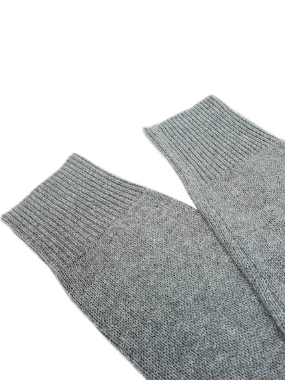Effortlessly Elegant Cardigan with a Timeless Design