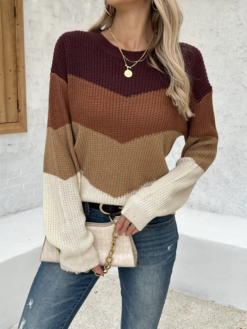 Well Tailored Sweater with a Graceful Silhouette