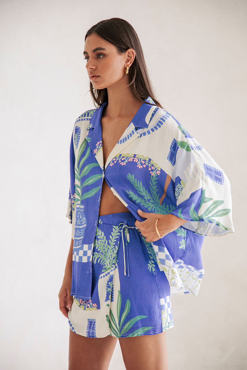 Vintage Inspired Shirt with a Contemporary Edge