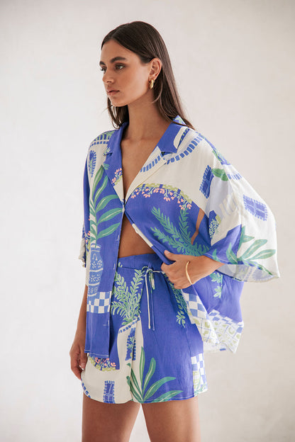 Vintage Inspired Shirt with a Contemporary Edge