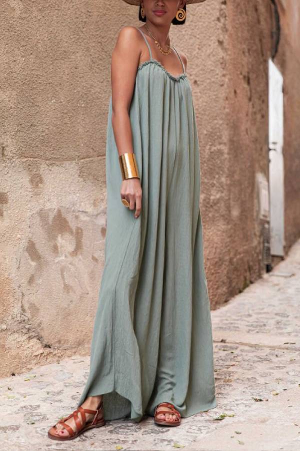 Beautifully Finished Garment in a Timeless Design
