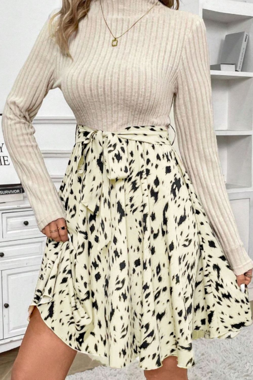 Classic Vintage Dress with a Flattering Fit