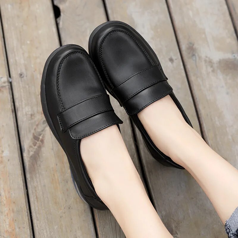 Chic Orthopedic Sneakers with Unique Design