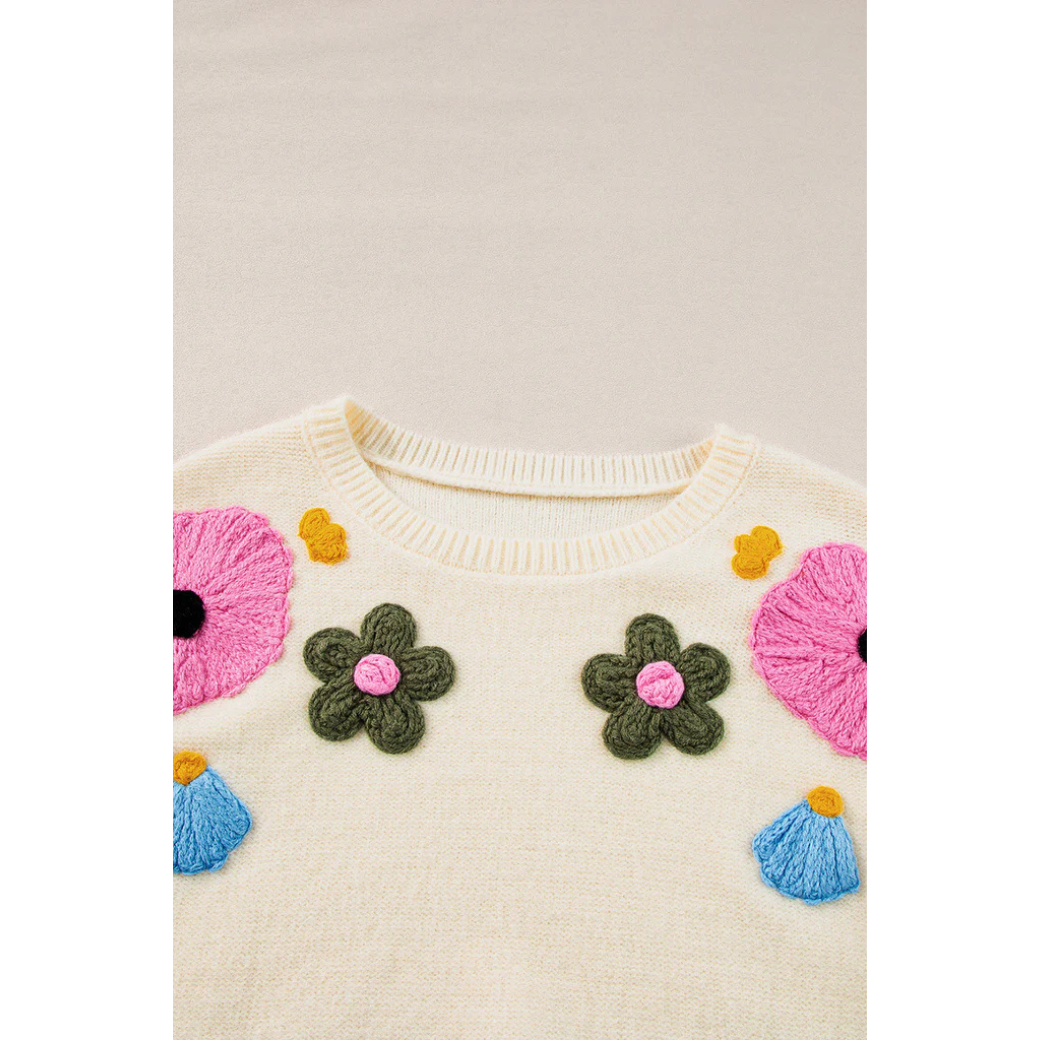 Well Tailored Sweater with a Graceful Silhouette