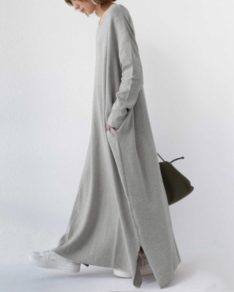 Well Tailored Sweater with a Graceful Silhouette
