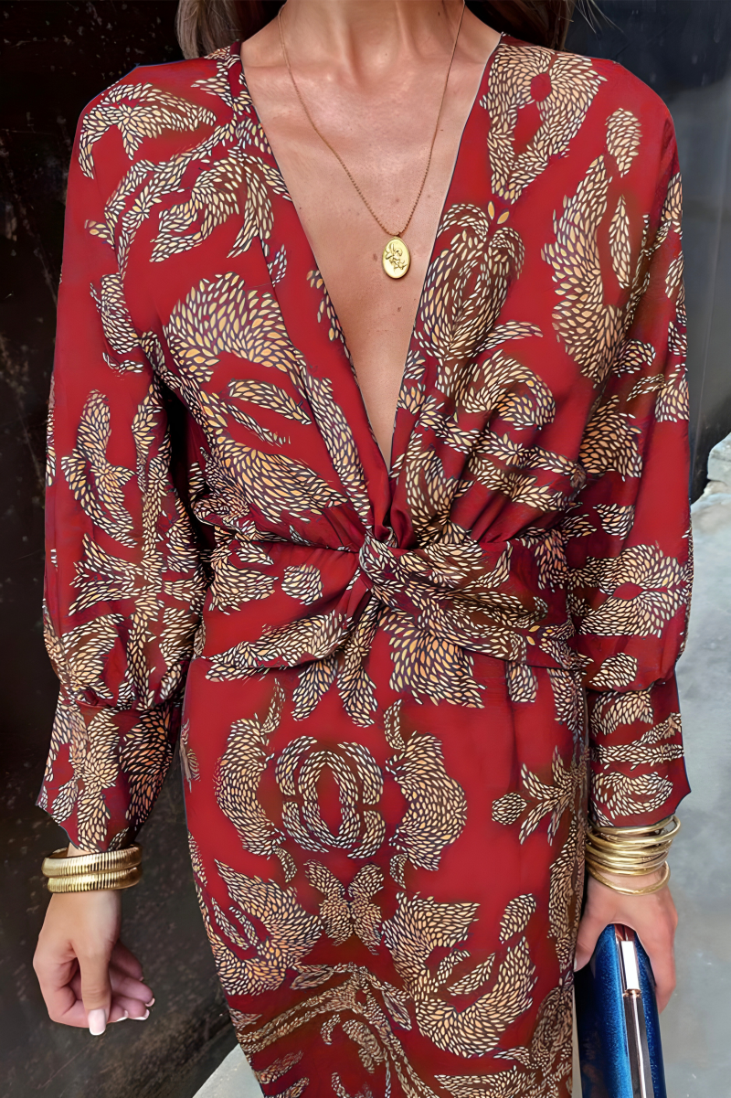 Classic Vintage & Enduringly Stylish Dress