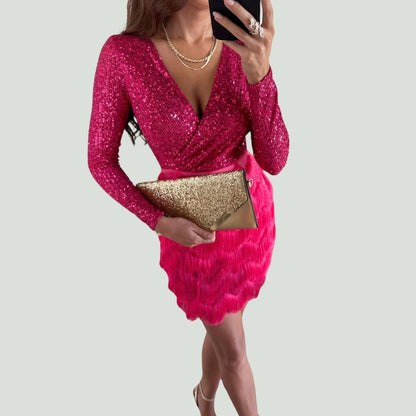 Beautifully Finished Dress in a Timeless Design