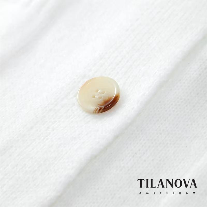 Effortlessly Elegant Cardigan with a Timeless Design
