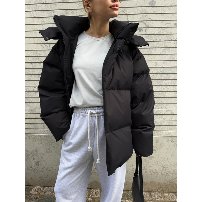 Beautifully Crafted Coat in a Classic Style