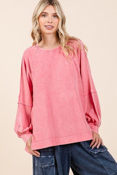Effortlessly Elegant Top with a Timeless Design