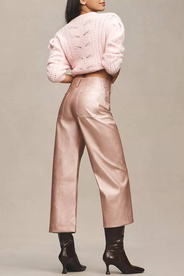 Classic Vintage Pants with a Flattering Fit