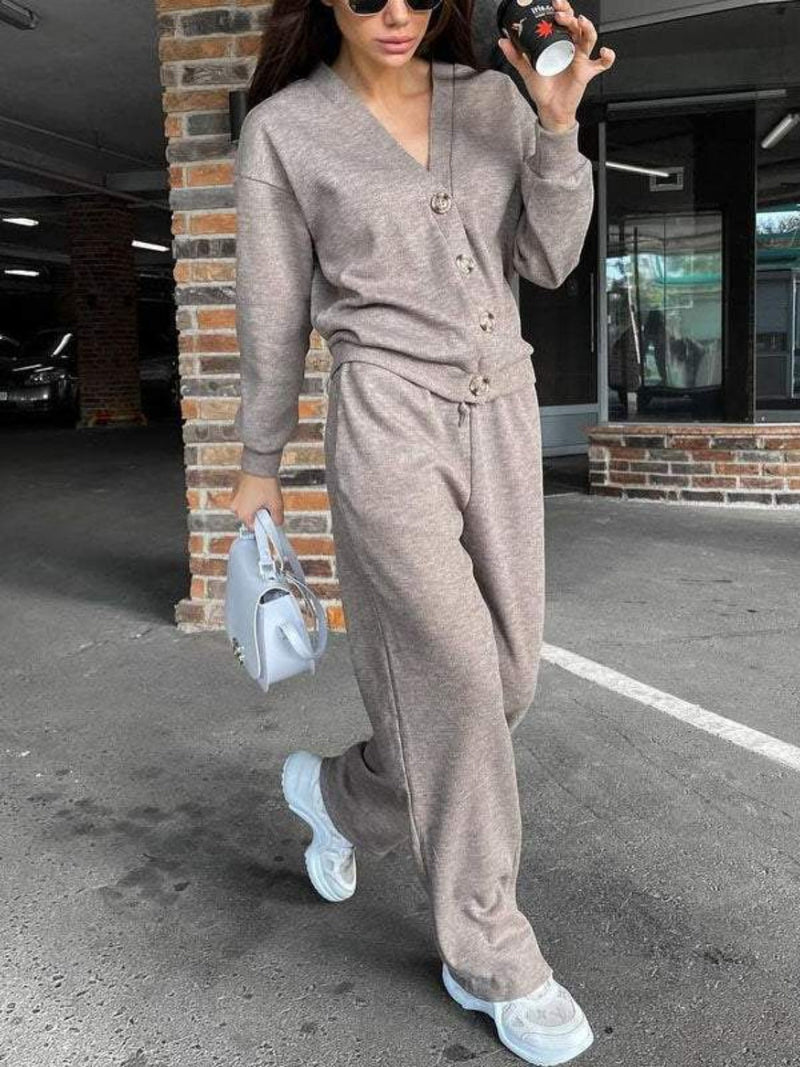 Vintage Inspired Pants with a Contemporary Edge
