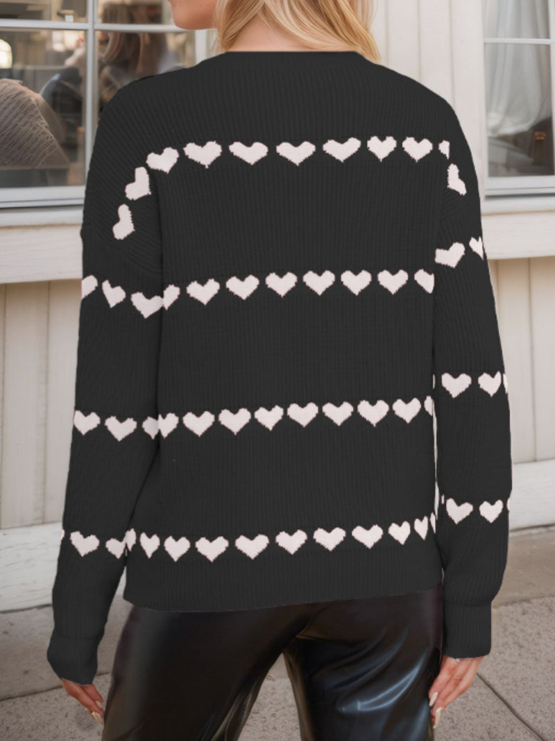 Well Tailored Sweater with a Graceful Silhouette