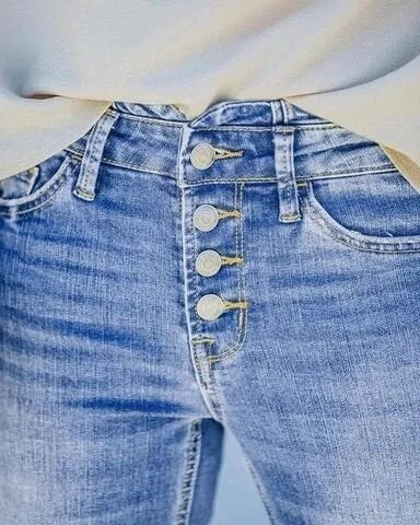 Classic Vintage Garment with a Flattering Fit