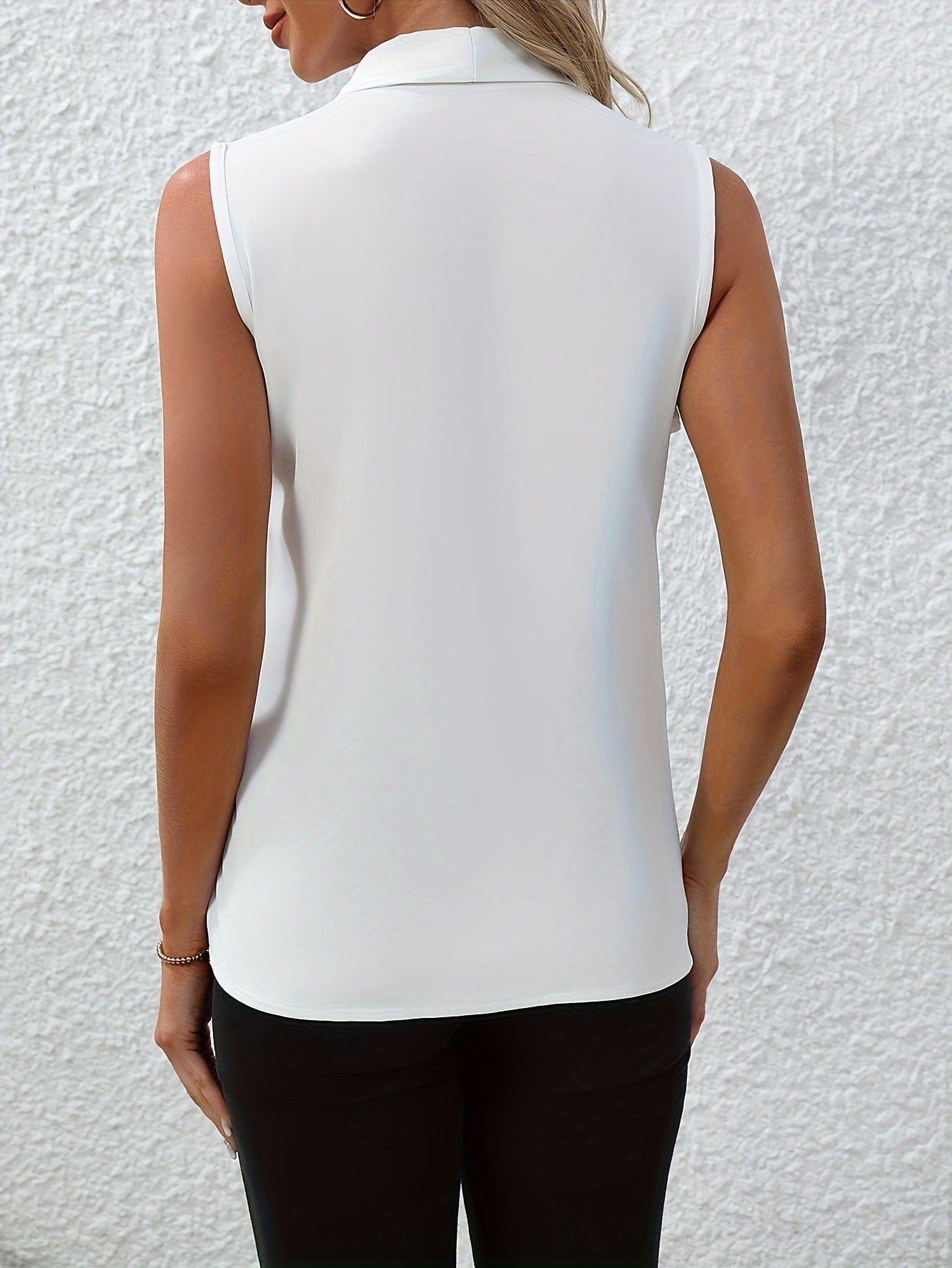 Beautifully Finished Blouse in a Timeless Design