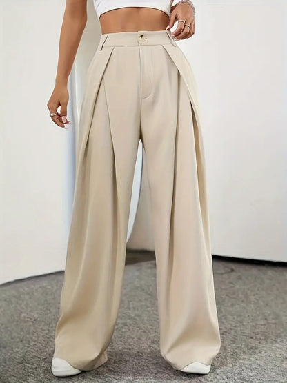 A Vintage Style Trousers with Delicate Timeless Details