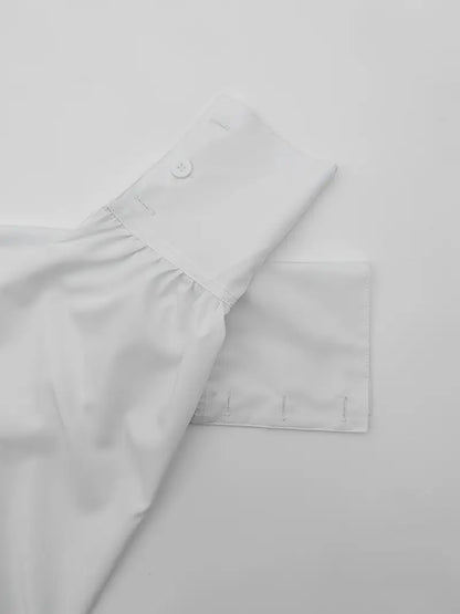 Effortlessly Elegant Shirt with a Timeless Design