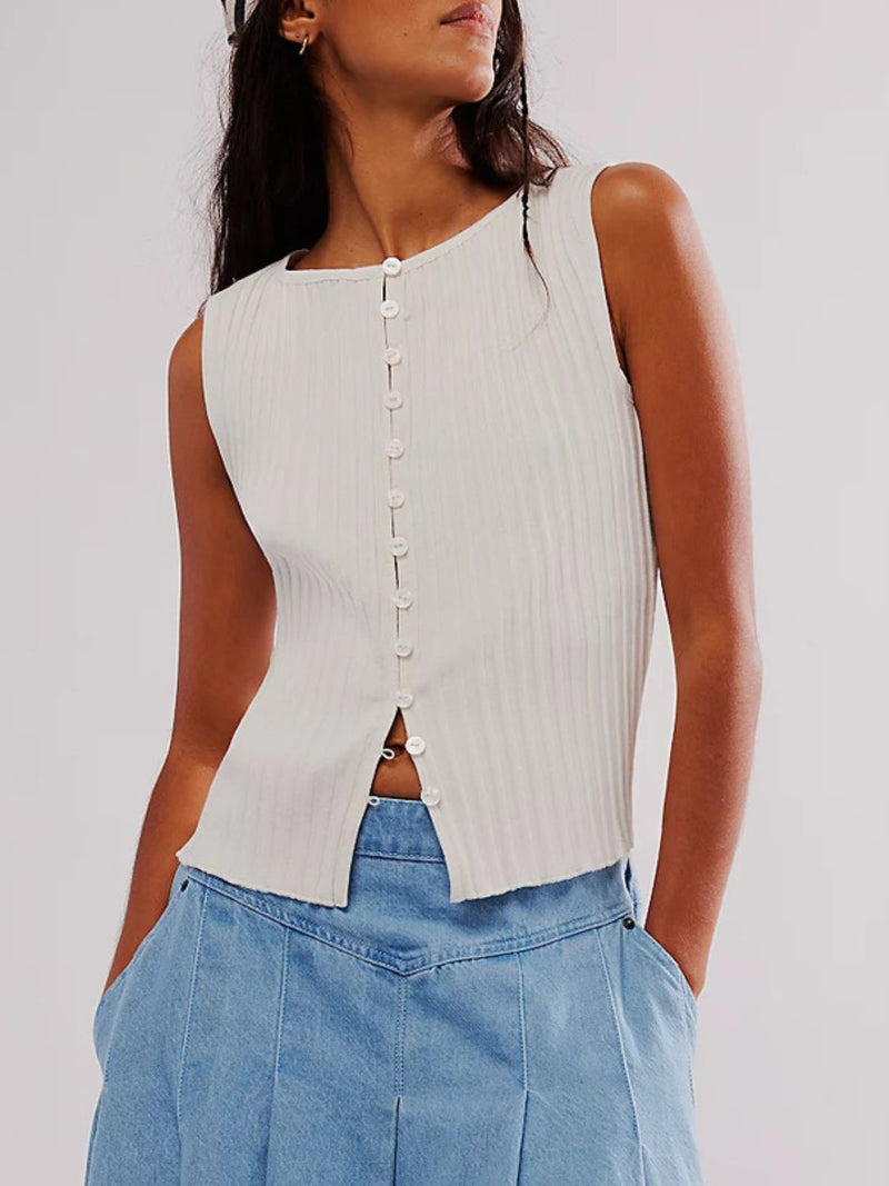 Gracefully Styled Pullover for Any Occasion