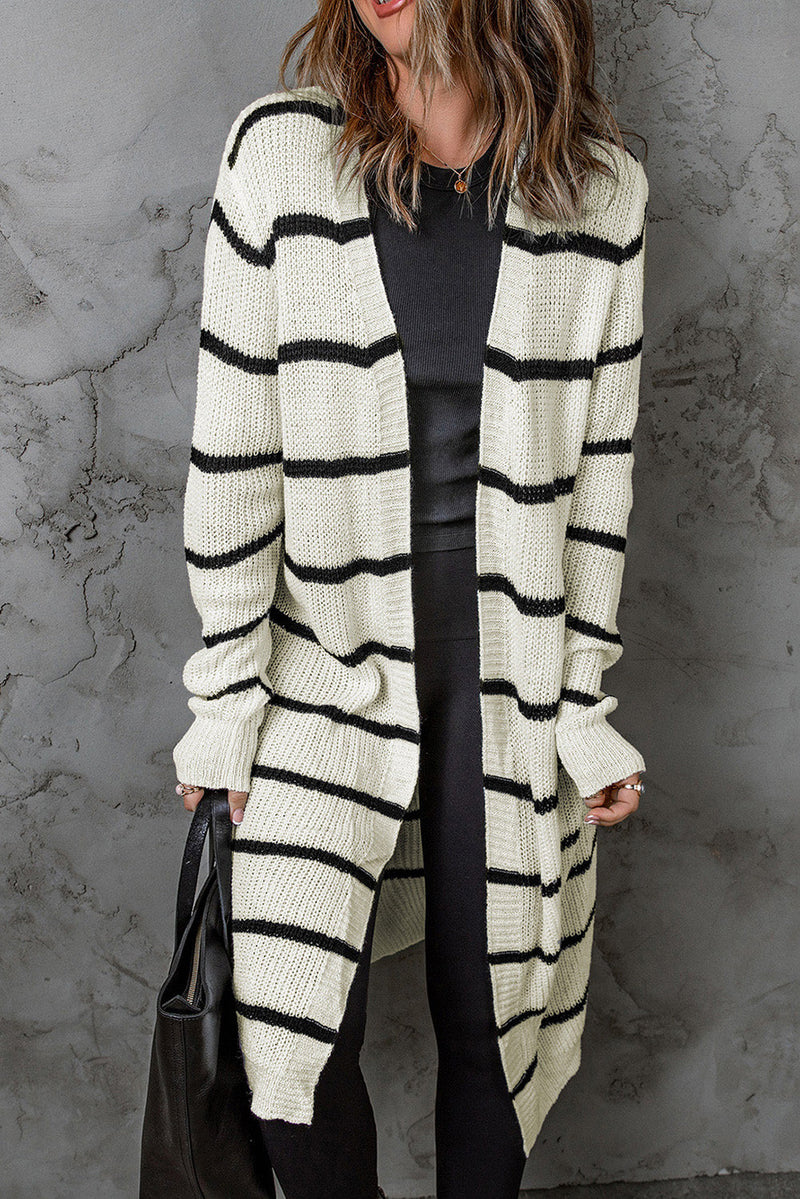 Effortlessly Elegant Cardigan with a Timeless Design