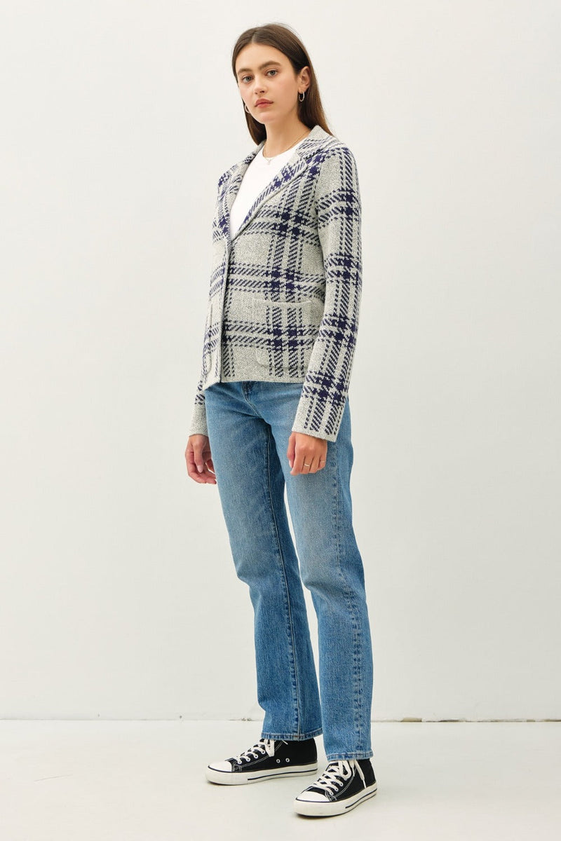 Beautifully Finished Pullover in a Timeless Design