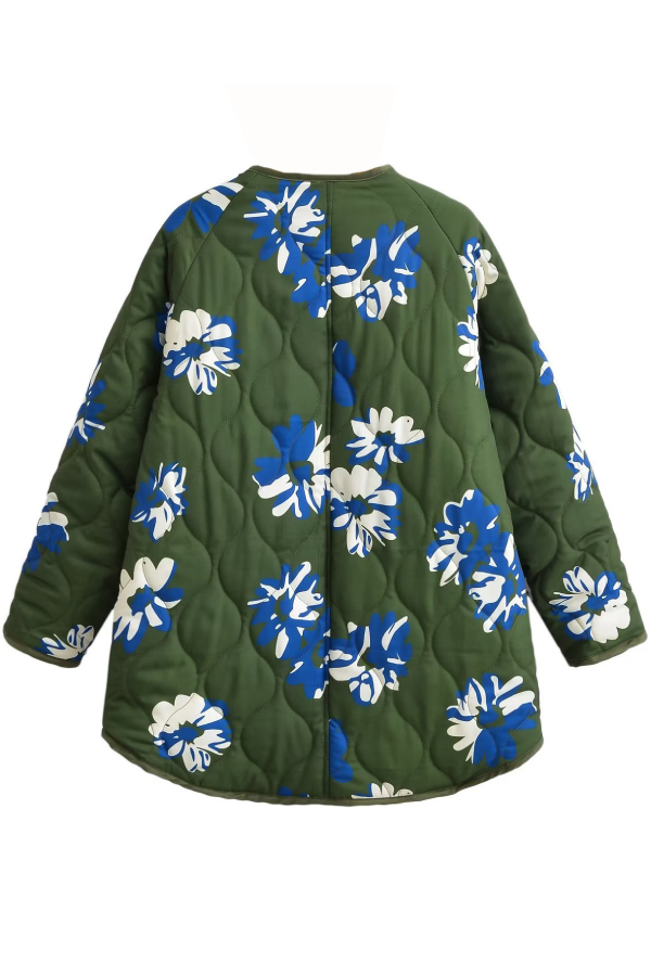 Well Tailored Jacket with a Graceful Silhouette