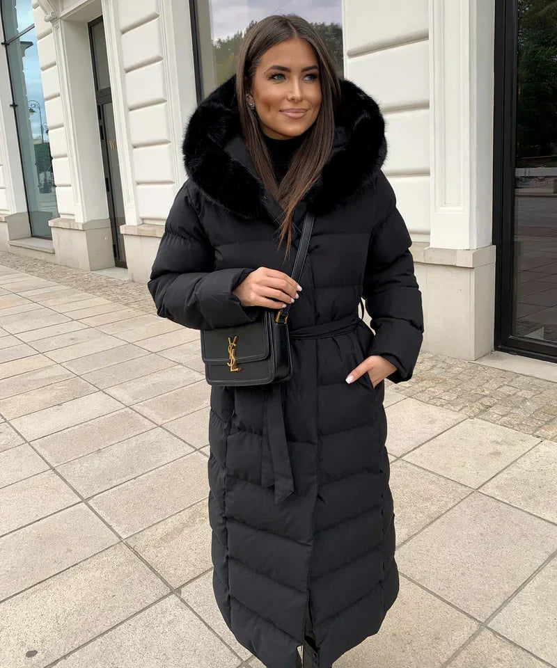 Effortlessly Elegant Coat with a Timeless Design