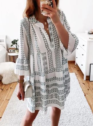 Gracefully Styled Dress for Any Occasion