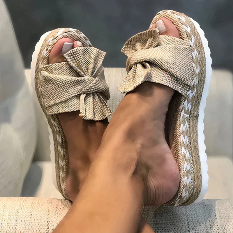 Graceful Orthopedic Sandals for Modern Look