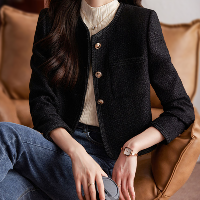 Sophisticated Garment with a Clean Classic Look