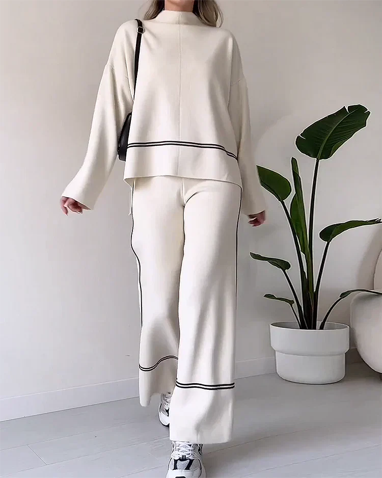 Effortlessly Elegant Garment with a Timeless Design