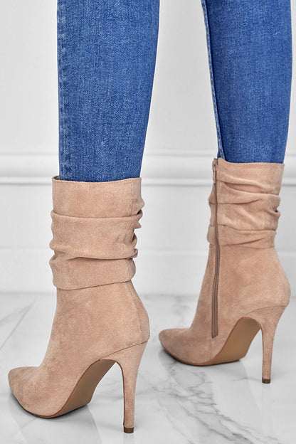 Graceful Orthopedic Boots for Modern Look