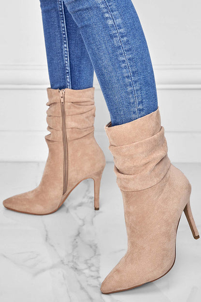 Graceful Orthopedic Boots for Modern Look