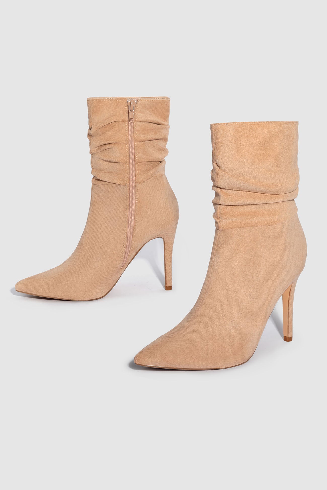 Graceful Orthopedic Boots for Modern Look