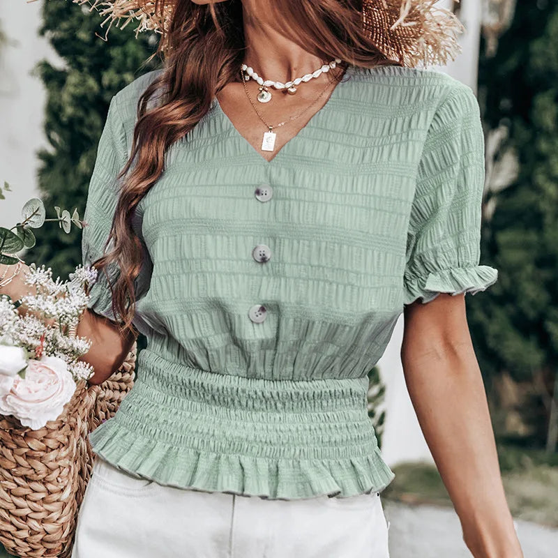 Classic Vintage Blouse with a Flattering Fit