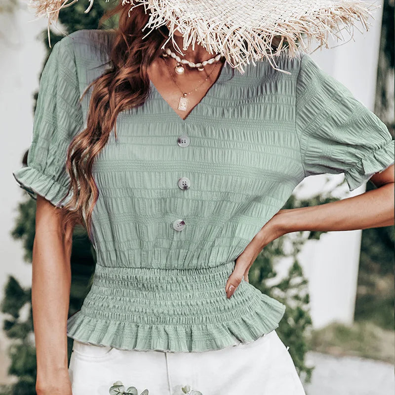 Classic Vintage Blouse with a Flattering Fit