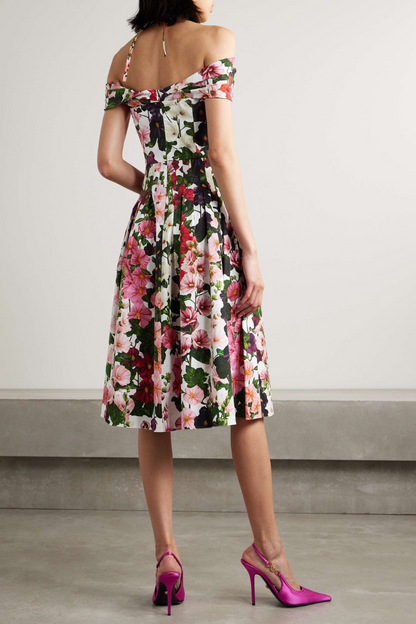 Beautifully Crafted Dress in a Classic Style